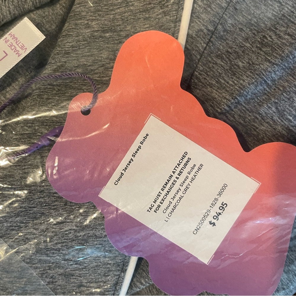 YITTY Cloud Jersey Sleep Robe from Fabletics - Picture 6 of 7